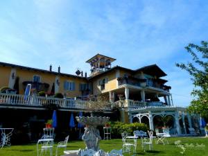 22343880_903106039858351_1594998153_o