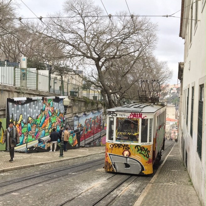Lissabon tram Portugal