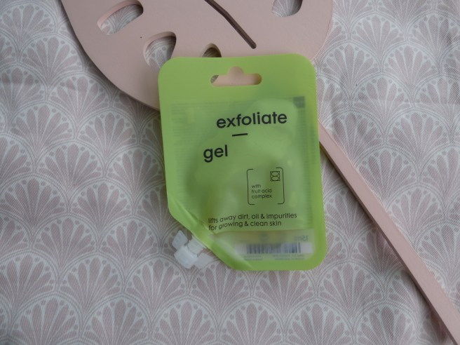 Exfoliate Gel Mask