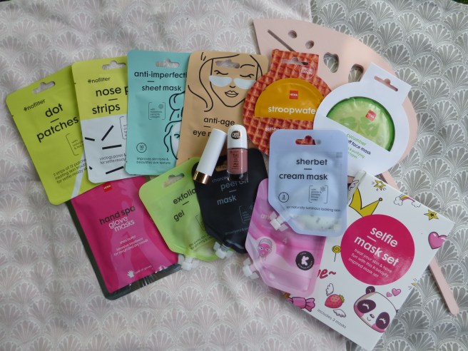 Matchende nagellak &amp; lippenstift en veel maskers| Hema &amp; Kruidvat | Shoplog