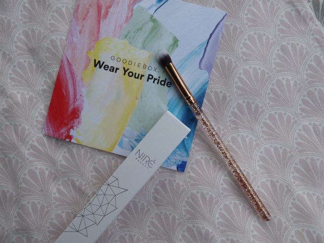 Wat zit er in de Wear Your Pride Goodiebox