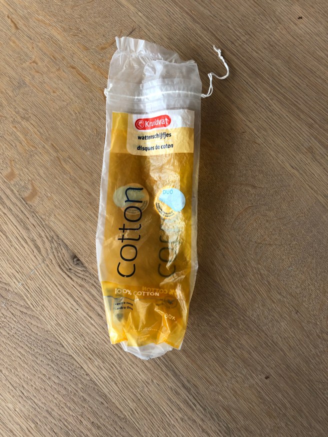 100% Cotton Wattenschijfjes van Kruidvat