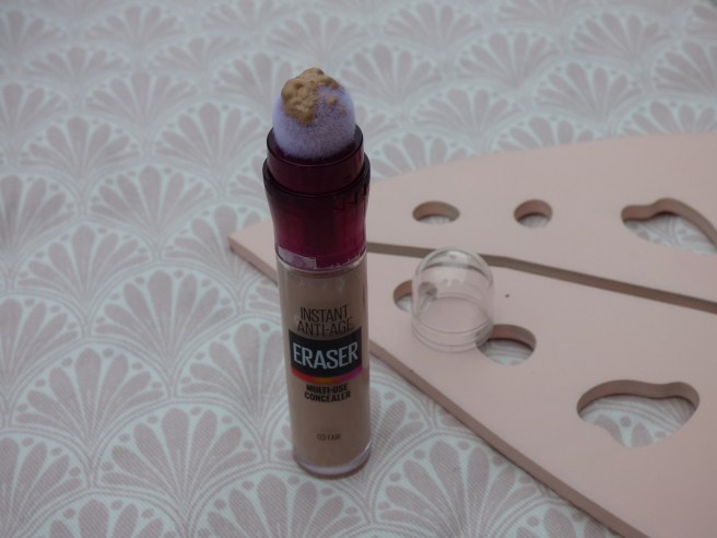 Instant Anti Age Rewind Eraser Concealer van Maybelline